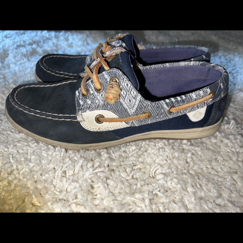 Womens size 8 Sperry’s